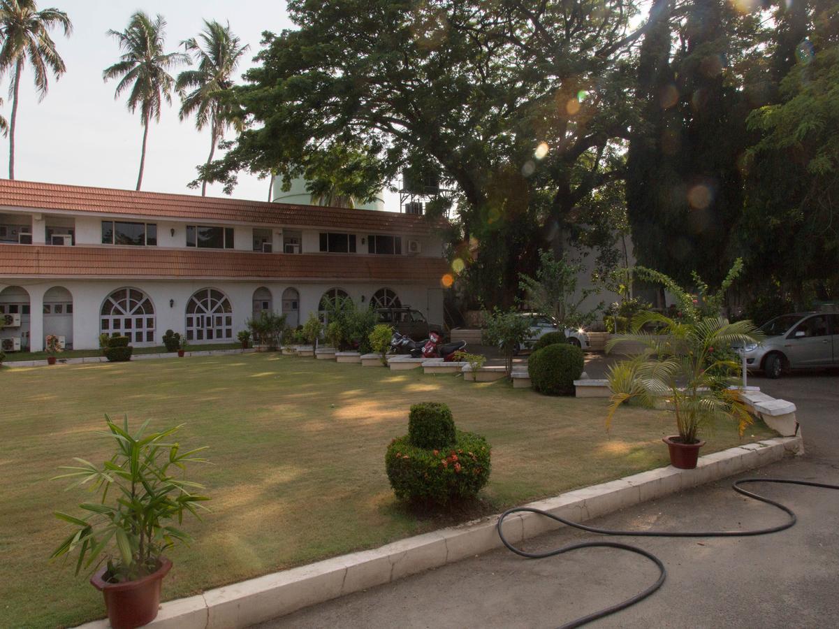 Ats Willingdon Hotel Kochi Екстериор снимка